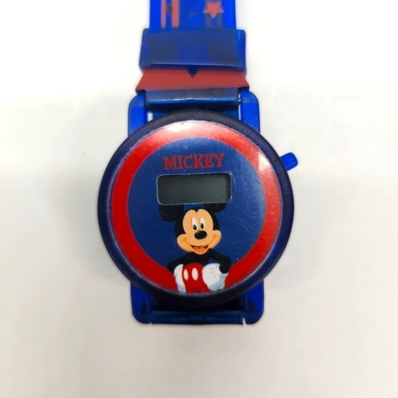 Vintage Unisex Disney Mickey Mouse Stars Blue Digital Quartz Watch MD0006 A9 - Picture 1 of 4